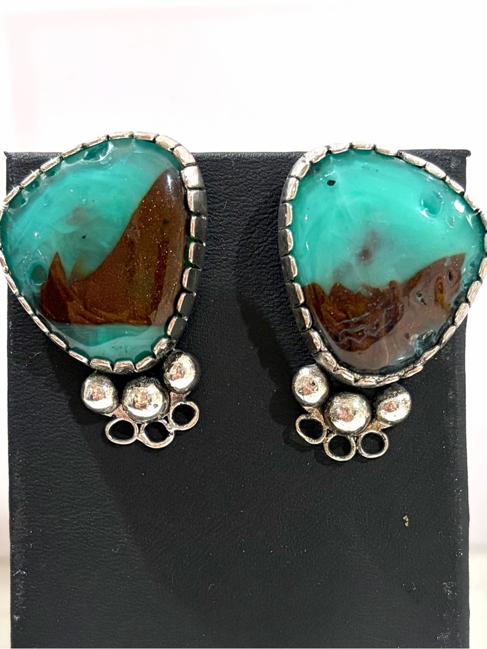 Vintage Tommy Singer Royston Turquoise Sterling Silver Post Earrings 21.9g
